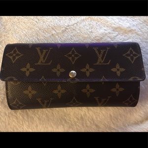 Louis Vuitton Sarah Wallet